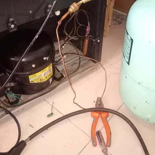 Fridge electrical repair service